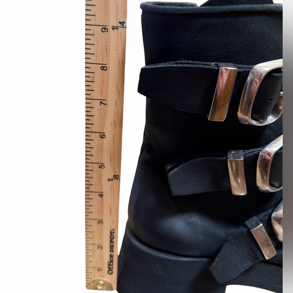 Steve Madden Roland Boots Combat Size 11 Black Side Zipper Triple Buckle Edgy - Picture 11 of 14